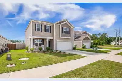 364 Lake Ridge Boulevard, Summerville, SC 29486 - Photo 2