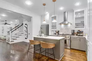 250 Coming St, Charleston, SC 29403 - Photo 18