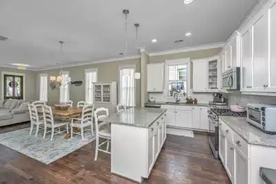 2810 Rivertowne Parkway, Mount Pleasant, SC 29466 - Photo 10