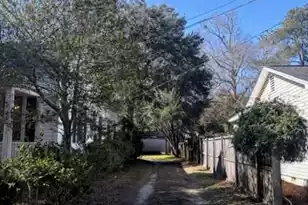 227 Church Street N, Manning, SC 29102 - Photo 4