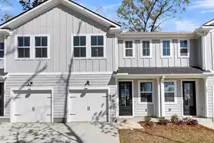 105 Berry Shls Dr, Summerville, SC 29485 - Photo 1