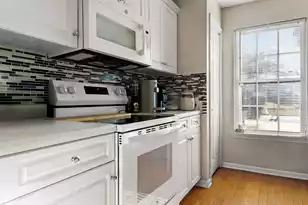 2338 Mall Terrace Ct, Orangeburg, SC 29118 - Photo 4