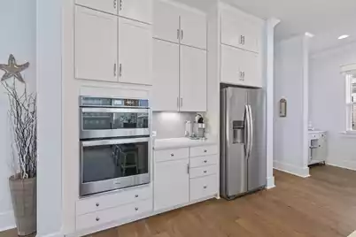 2923 Eddy Drive, Mount Pleasant, SC 29466 - Photo 10