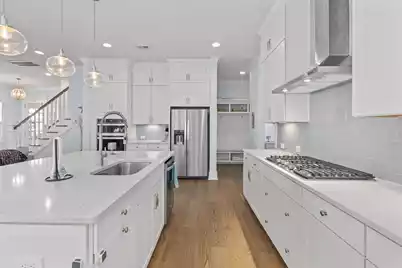 2923 Eddy Drive, Mount Pleasant, SC 29466 - Photo 8