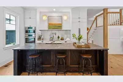 208 McCormick Street, Mount Pleasant, SC 29464 - Photo 12