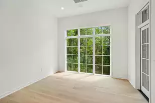 211 Seven Farms Drive, Charleston, SC 29492 - Photo 10