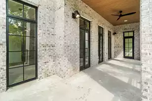 211 Seven Farms Drive, Charleston, SC 29492 - Photo 22