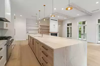 211 Seven Farms Drive #201, Charleston, SC 29492 - Photo 2
