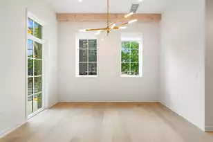 211 Seven Farms Drive, Charleston, SC 29492 - Photo 6