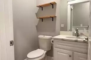 2420 Raymond Ave, North Charleston, SC 29406 - Photo 18