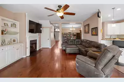 1608 Jorrington Street, Mount Pleasant, SC 29466 - Photo 6