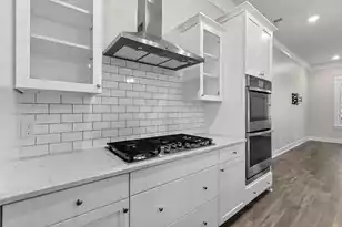 1623 Florentia St, Mount Pleasant, SC 29464 - Photo 16