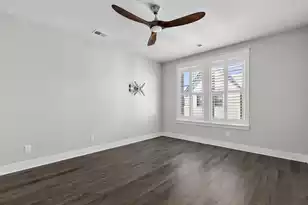 1623 Florentia St, Mount Pleasant, SC 29464 - Photo 32