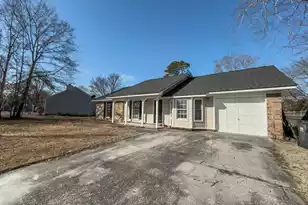 103 Chickasaw Ct, Summerville, SC 29486 - Photo 2