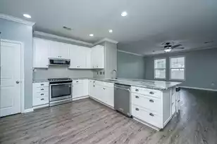 218 Comiskey Park Cir, Summerville, SC 29485 - Photo 8