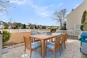 1861 Great Hope Dr, Mount Pleasant, SC 29466 - Photo 4