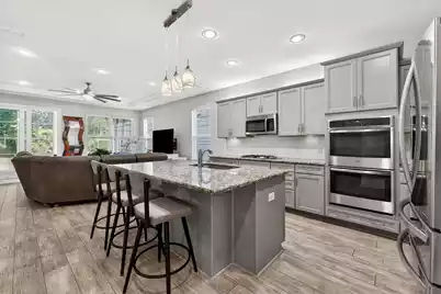 622 Beach Way, Summerville, SC 29486 - Photo 10