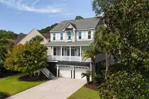 1353 Black River Dr, Mount Pleasant, SC 29466 - Photo 2