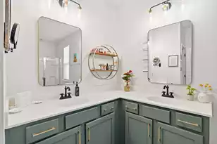 711 Kilarney Rd, Summerville, SC 29483 - Photo 24