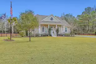 6968 Hyde Farm Rd, Ravenel, SC 29470 - Photo 4