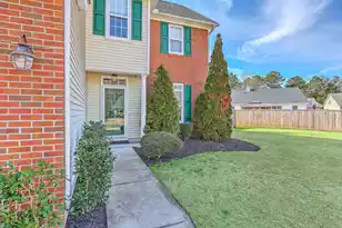 4806 Little School Ct, Summerville, SC 29485 - Photo 4