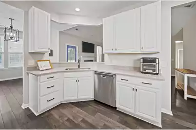 2010 Triple Crown Lane, Ridgeville, SC 29472 - Photo 8