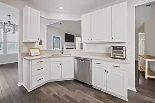 2010 Triple Crown Ln, Ridgeville, SC 29472 - Photo 8