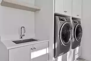 925 Fish Cp Rd, Charleston, SC 29492 - Photo 36