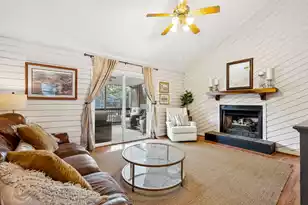 642 Williamson Dr, Mount Pleasant, SC 29464 - Photo 10