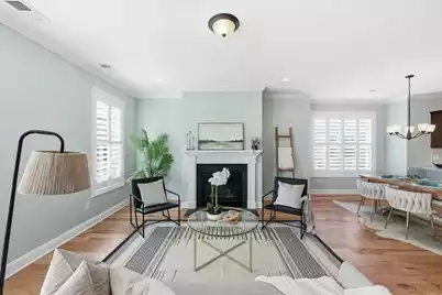 1621 Prince Edward Street, Mount Pleasant, SC 29466 - Photo 6