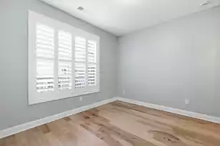 1621 Prince Edward St, Mount Pleasant, SC 29466 - Photo 16