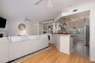 1734 Villa Maison, Mount Pleasant, SC 29464 - Photo 10