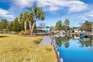 113 Sparrow St, Bonneau, SC 29431 - Photo 18