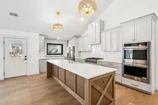 980 Cottingham Dr, Mount Pleasant, SC 29464 - Photo 18