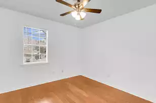 301 Lakeside Dr, Mount Pleasant, SC 29464 - Photo 24