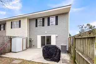 301 Lakeside Dr, Mount Pleasant, SC 29464 - Photo 40