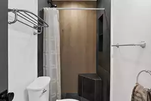 224 Grove St, Charleston, SC 29403 - Photo 18