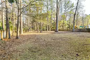 1753 Wellstead St, Mount Pleasant, SC 29466 - Photo 52