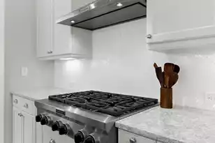 1636 Oak Leaf St, Charleston, SC 29492 - Photo 20