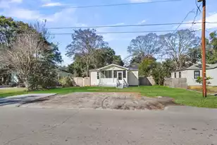 2612 Stark Ln, North Charleston, SC 29405 - Photo 1