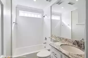 16 Logan St, Charleston, SC 29401 - Photo 20