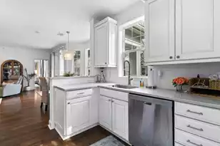 130 River Landing Dr, Charleston, SC 29492 - Photo 8