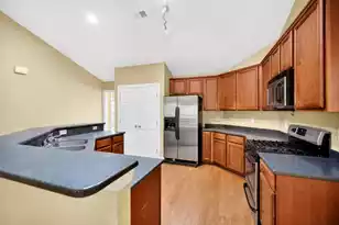 1015 Blockade Runner Pkwy, Summerville, SC 29485 - Photo 10