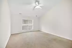 1015 Blockade Runner Pkwy, Summerville, SC 29485 - Photo 18