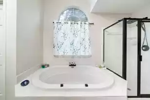 2876 Colonnade Dr, Mount Pleasant, SC 29466 - Photo 24