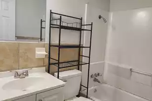 1107 Melvin Dr, Hanahan, SC 29410 - Photo 6