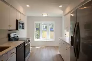 975 Harbor Oaks Dr, Charleston, SC 29412 - Photo 6