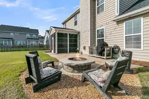 219 Daybreak Blvd, Summerville, SC 29486 - Photo 2