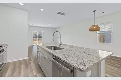 606 Spanish Wells Road, Summerville, SC 29486 - Photo 6