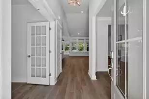 2318 Lenwick Hall Ln, Johns Island, SC 29455 - Photo 4